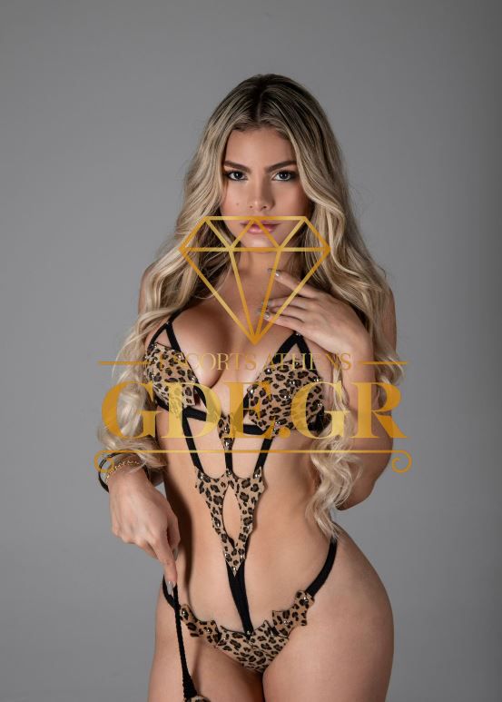 HOT-BLONDE-VISITA-ESCORT-BEATRICE