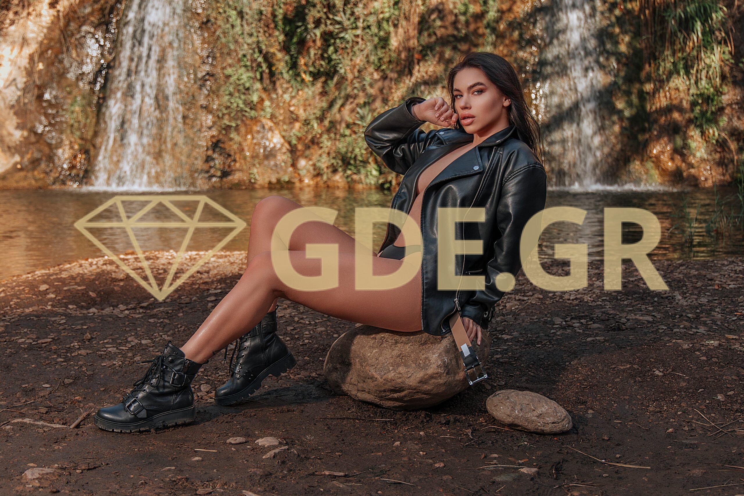 LIA-STUNNING-BRUNETTE-UKRAINIAN-GDE-MODEL-IN-ATHENS