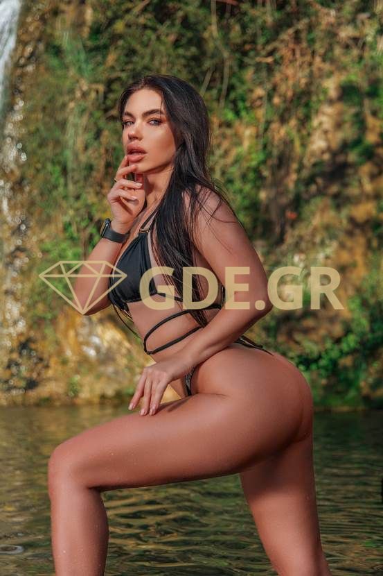 LIA-STUNNING-BRUNETTE-UKRAINIAN-GDE-MODEL-IN-ATHENS