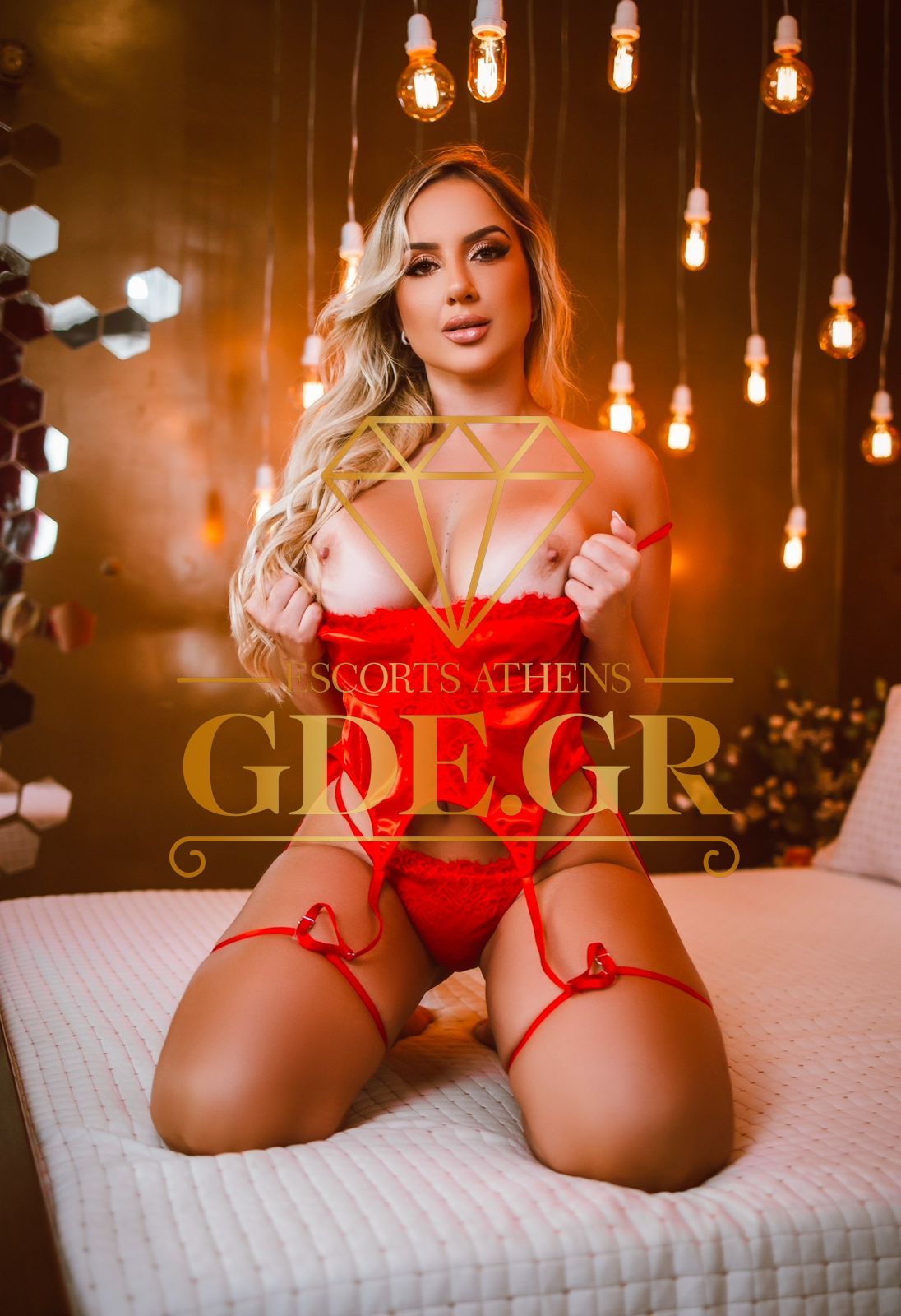 MARTINA-HOT-BUSTY-LATIN-ATHENS-CALL-GIRL-ESCORT-9