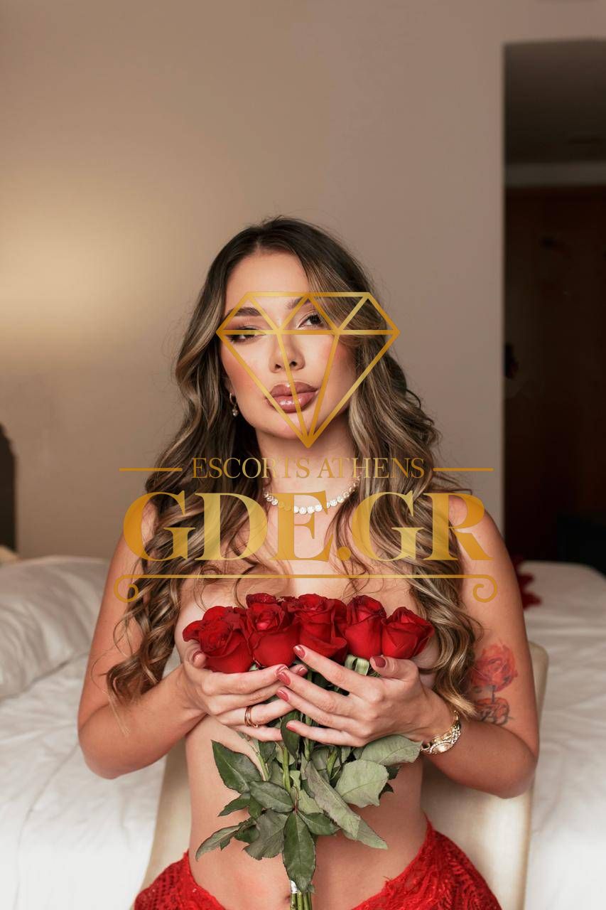 MELISSA-SENSUAL-LATIN-GDE-MODEL-IN-ATHENS