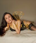 SENSUAL-BRUNETTE-SEXY-EROTIC-BUSTY-ESCORT-IN-ATHENS-AFINA