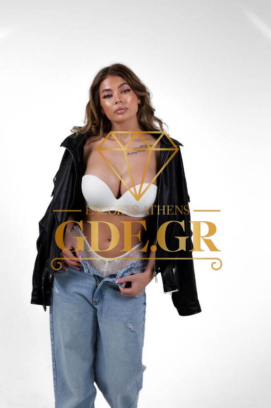 SENSUAL-BUSTY-SKINNY-EROTIC-ESCORT-IN-ATHENS-SELENA