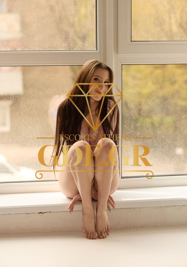 SENSUAL-SKINNY-EROTIC-ESCORT-IN-ATHENS-MICHELLE