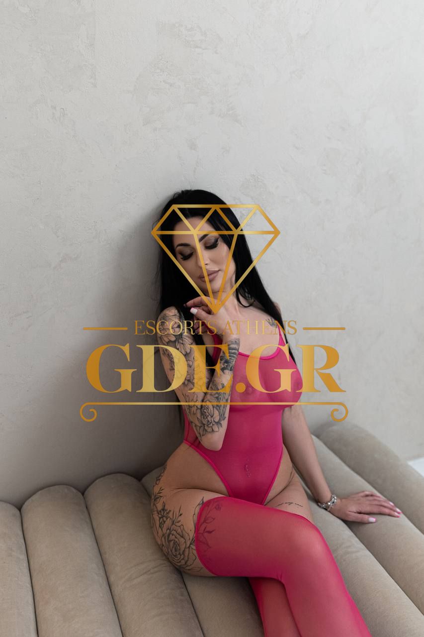 SEXY-HOT-UKRAINIAN-ESCORT-IN-ATHENS-JENIFFER