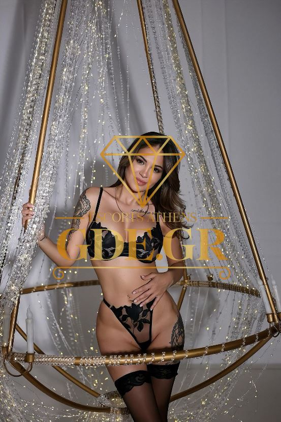 SEXY-TEEN-UKRAINIAN-VISITA-IN-ATHENS-ESCORT-ALIANA