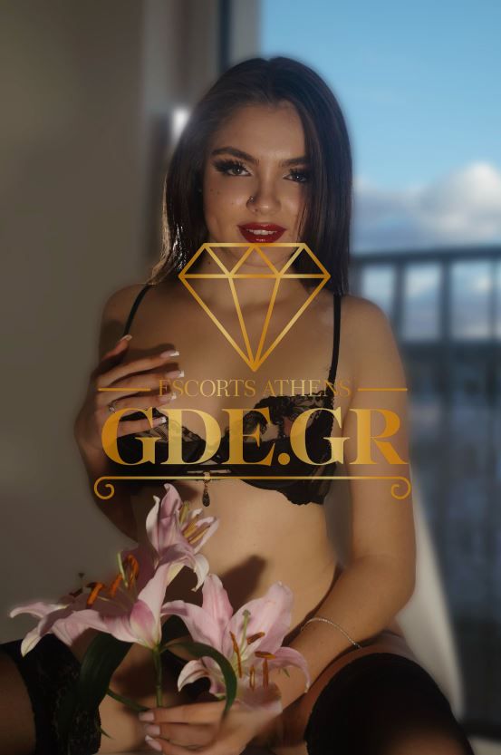 SEXY-TEEN-UKRAINIAN-VISITA-IN-ATHENS-ESCORT-NASTYA