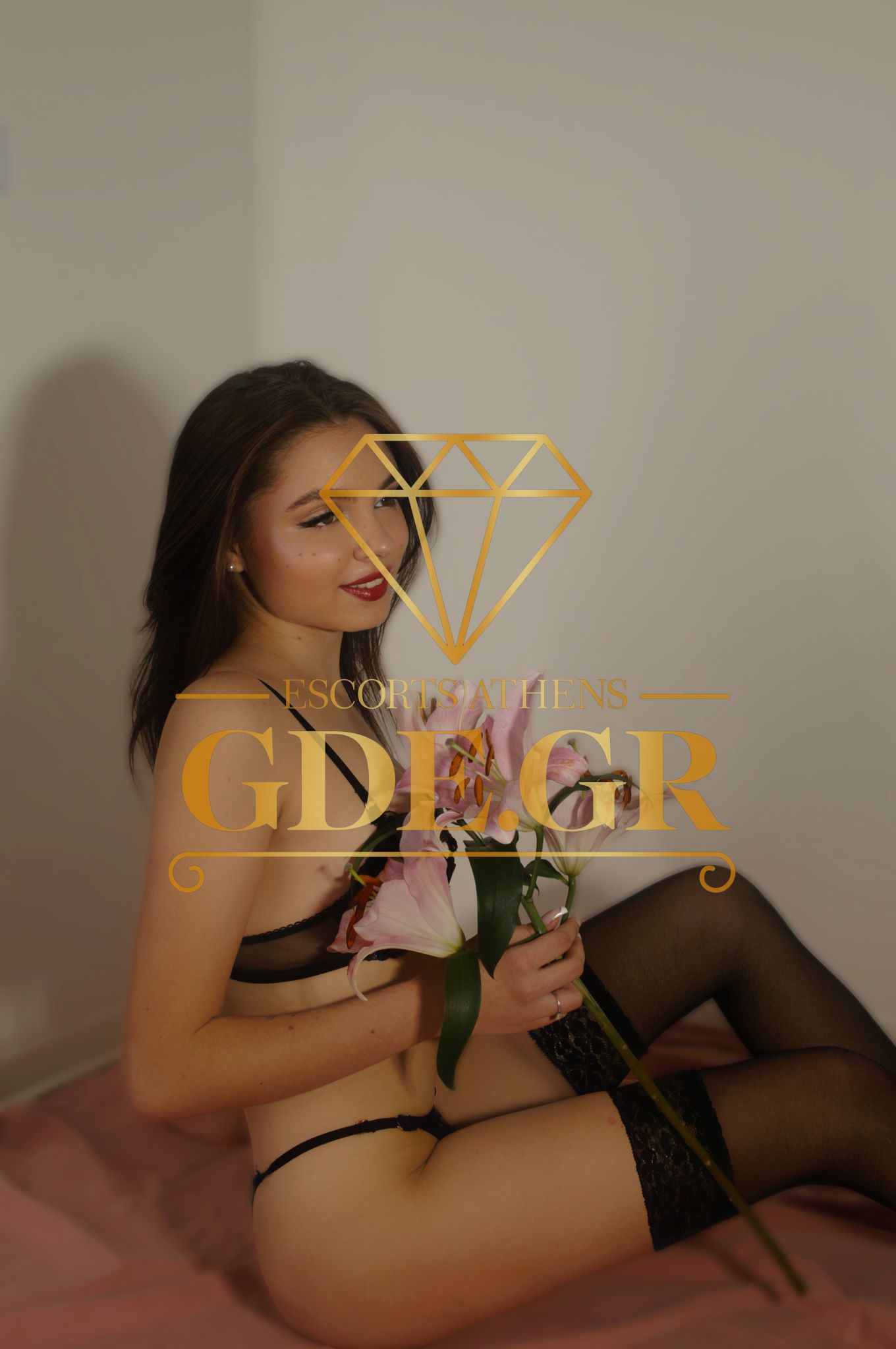 SEXY-TEEN-UKRAINIAN-VISITA-IN-ATHENS-ESCORT-NASTYA